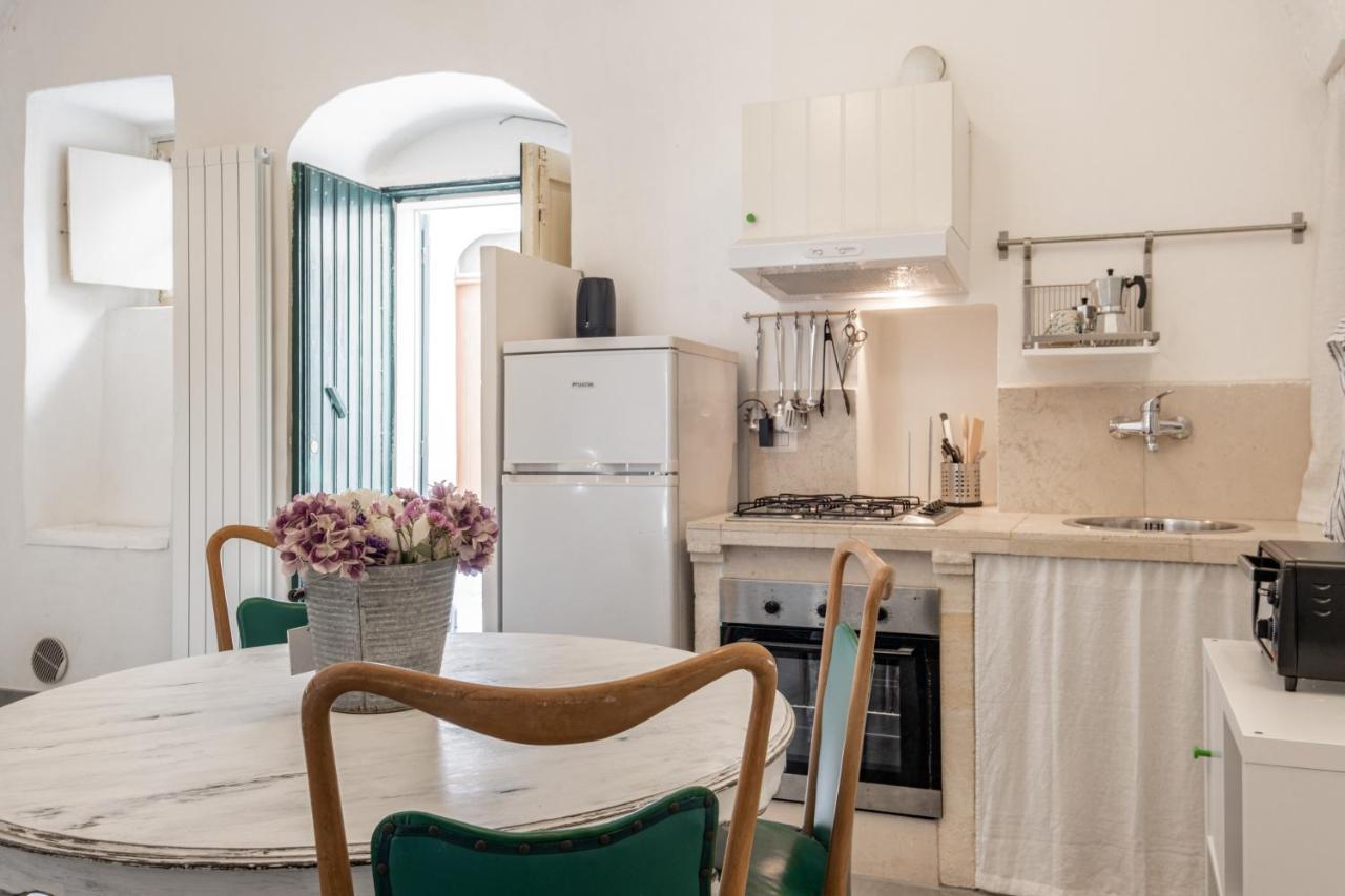 La Casa Nel Vico Pretty Apartment Остуни Экстерьер фото